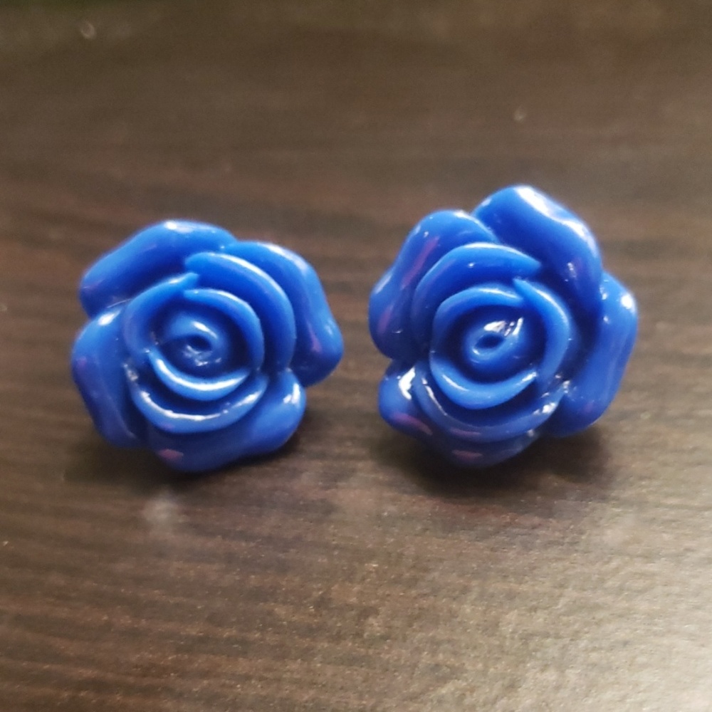 Blue rose earrings